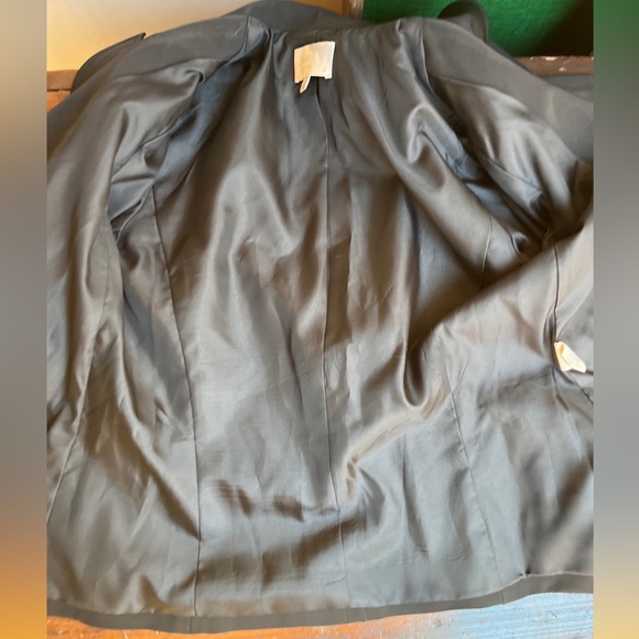 💜SOLD💜 Elizabeth and James, black jacket with ruched sleeves - Picture 5 of 7